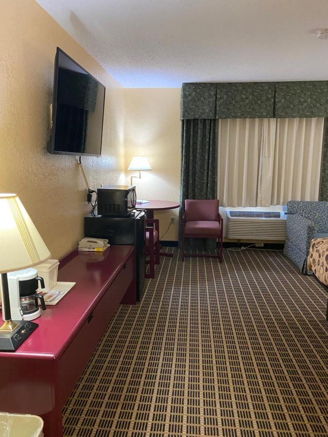 America'S Stay Inn Stewartville Exterior foto